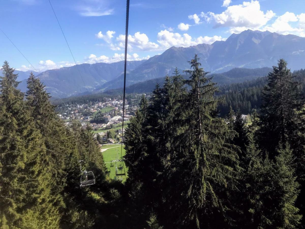 T3 Hotel Mira Val Flims Exteriör bild