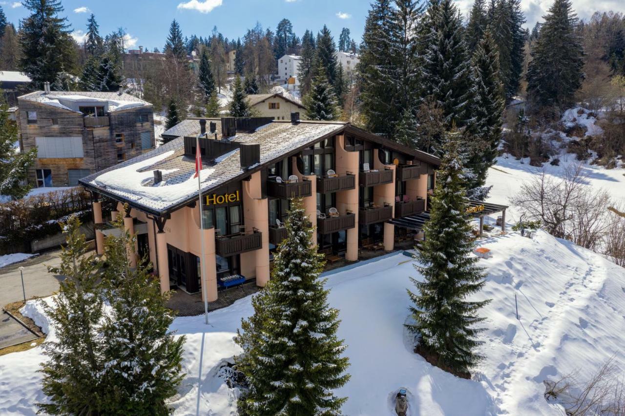 T3 Hotel Mira Val Flims Exteriör bild